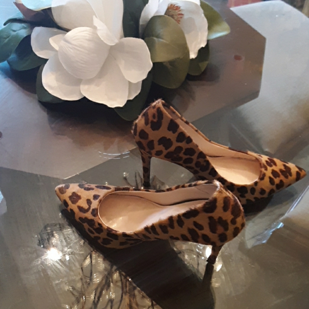 Ladies shoes